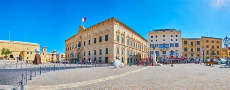 castille place valletta.